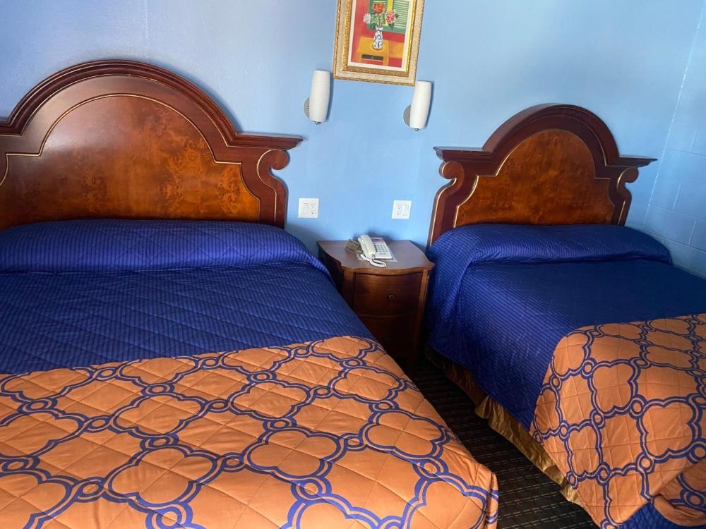 A Fisher's Inn Motel